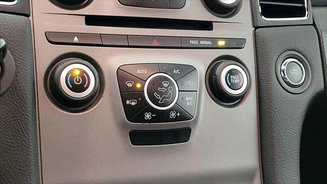 2016 Ford Taurus SEL