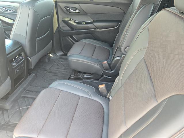 2023 Chevrolet Traverse AWD High Country