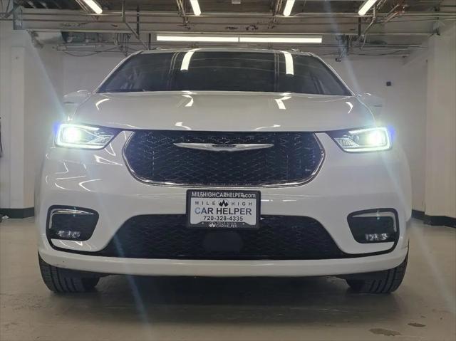 2022 Chrysler Pacifica Touring L AWD