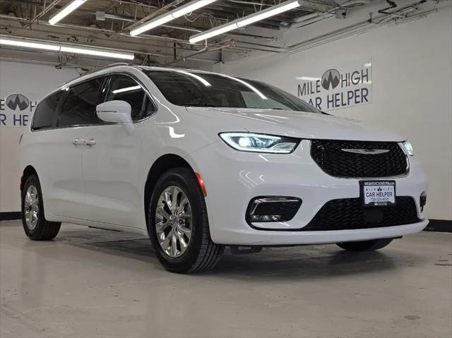 2022 Chrysler Pacifica Touring L AWD