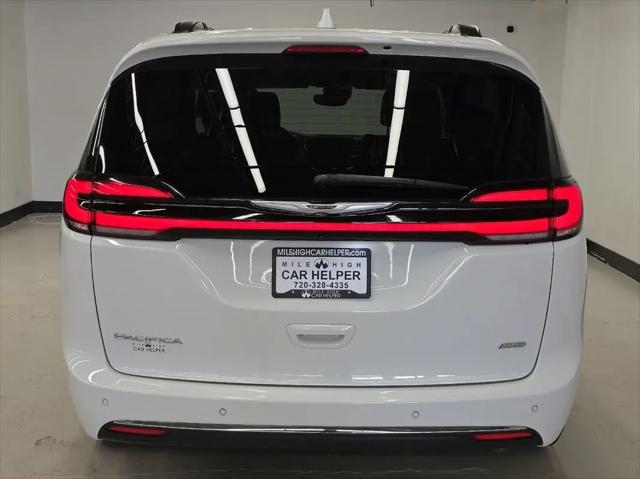 2022 Chrysler Pacifica Touring L AWD