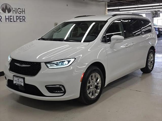 2022 Chrysler Pacifica Touring L AWD