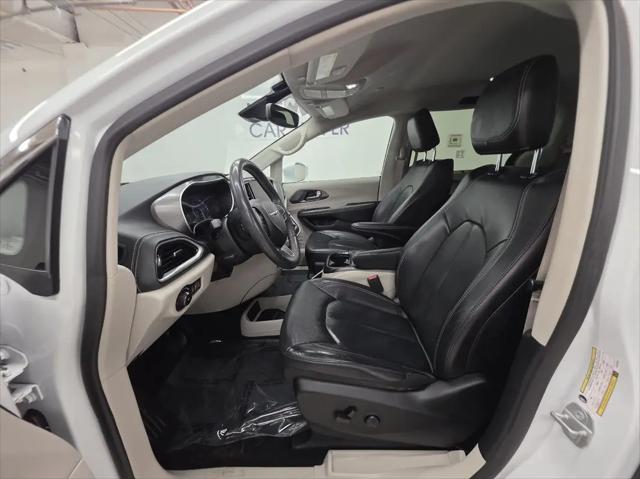 2022 Chrysler Pacifica Touring L AWD