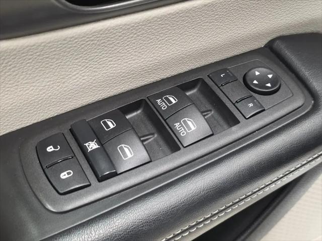 2022 Chrysler Pacifica Touring L AWD