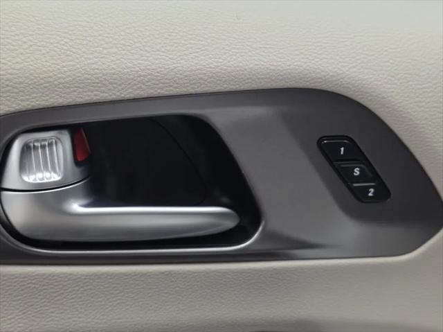 2022 Chrysler Pacifica Touring L AWD