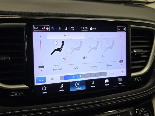 2022 Chrysler Pacifica Touring L AWD