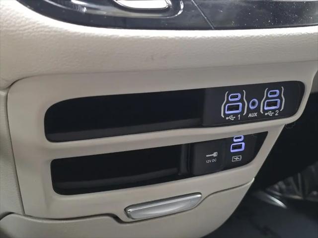 2022 Chrysler Pacifica Touring L AWD