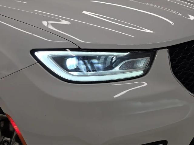 2022 Chrysler Pacifica Touring L AWD