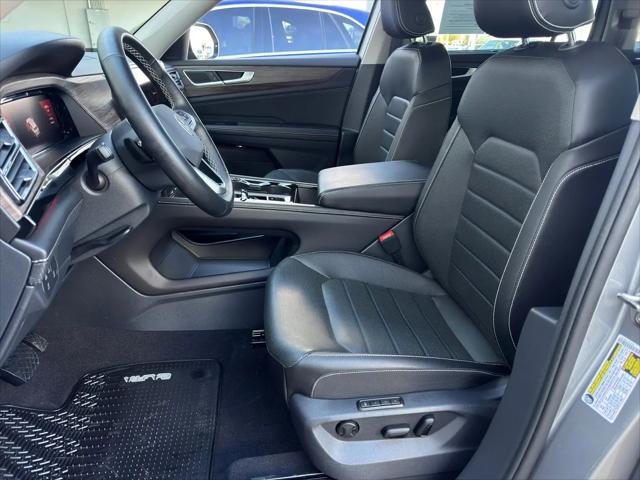 2025 Volkswagen Atlas 2.0T SEL