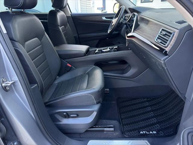 2025 Volkswagen Atlas 2.0T SEL