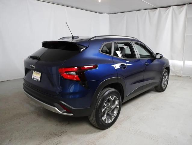 2024 Chevrolet Trax FWD LT