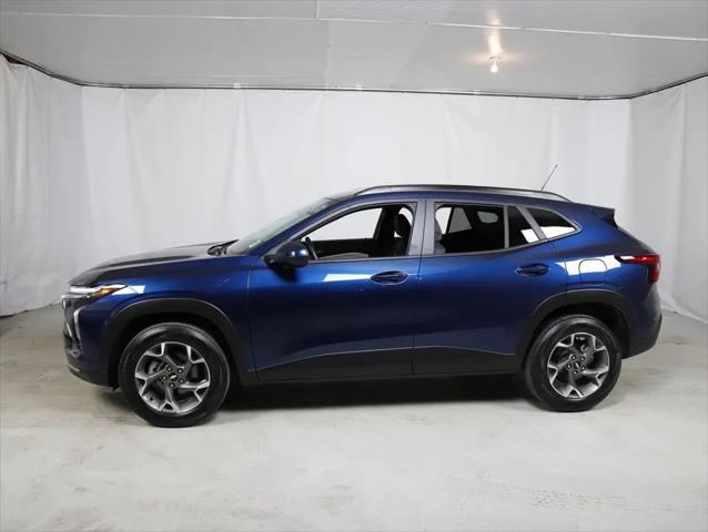 2024 Chevrolet Trax FWD LT
