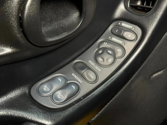 2001 Chevrolet Corvette Base