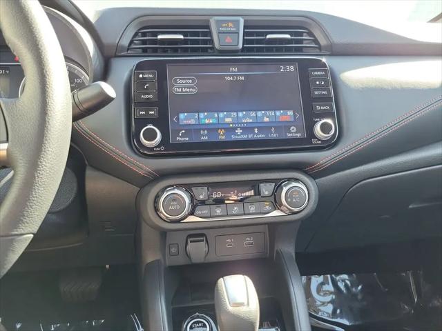 2025 Nissan Versa 1.6 SR