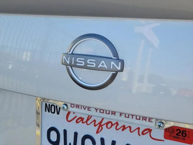 2025 Nissan Versa 1.6 SR