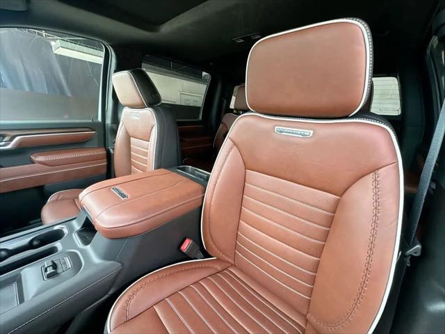 2026 GMC Sierra 3500HD Crew Cab, Long Bed, Denali Ultimate Dual Rear Wheel, 4WD