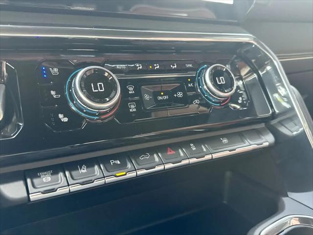 2026 GMC Sierra 3500HD Crew Cab, Long Bed, Denali Ultimate Dual Rear Wheel, 4WD