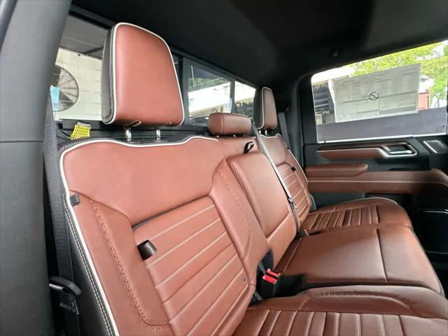 2026 GMC Sierra 3500HD Crew Cab, Long Bed, Denali Ultimate Dual Rear Wheel, 4WD