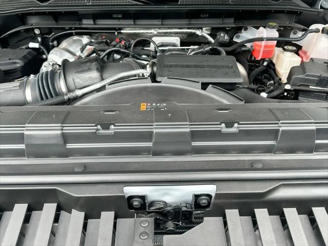 2026 GMC Sierra 2500HD Crew Cab, Standard Bed, SLT, 4WD