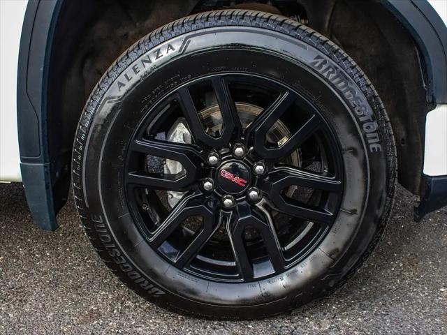 2024 GMC Sierra 1500 4WD Crew Cab Short Box Elevation with 3VL