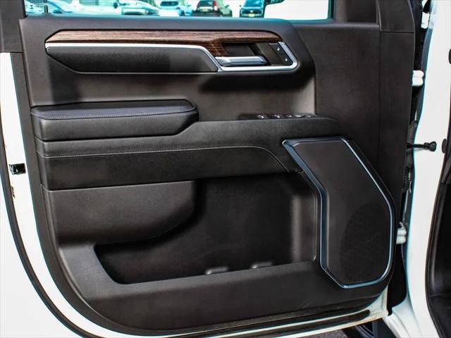 2024 GMC Sierra 1500 4WD Crew Cab Short Box Elevation with 3VL