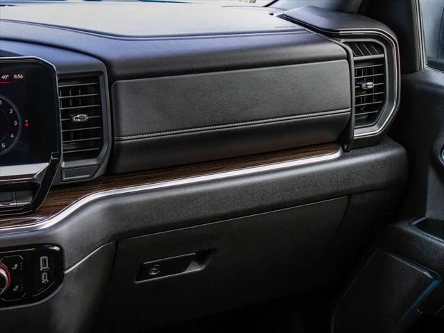 2024 GMC Sierra 1500 4WD Crew Cab Short Box Elevation with 3VL