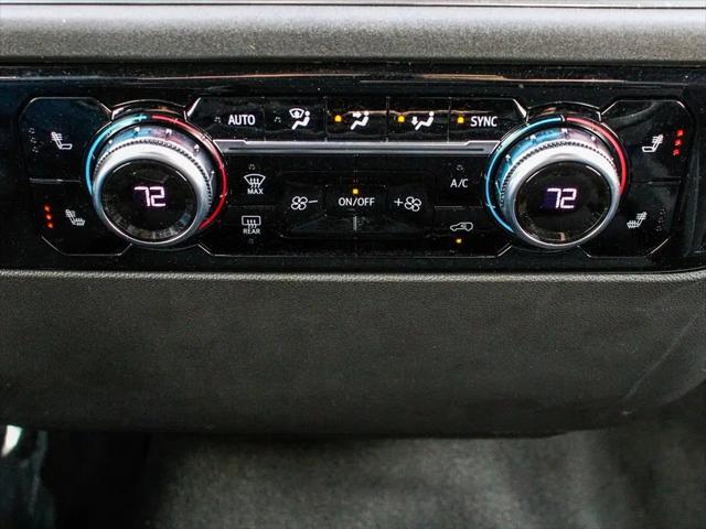 2024 GMC Sierra 1500 4WD Crew Cab Short Box Elevation with 3VL
