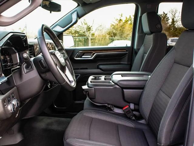 2024 GMC Sierra 1500 4WD Crew Cab Short Box Elevation with 3VL