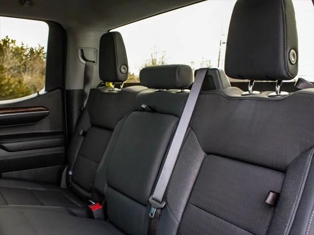 2024 GMC Sierra 1500 4WD Crew Cab Short Box Elevation with 3VL