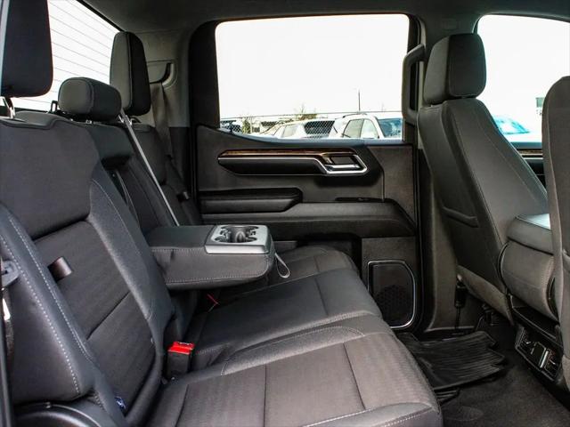 2024 GMC Sierra 1500 4WD Crew Cab Short Box Elevation with 3VL