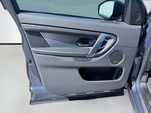 2026 Land Rover Discovery Sport Landmark