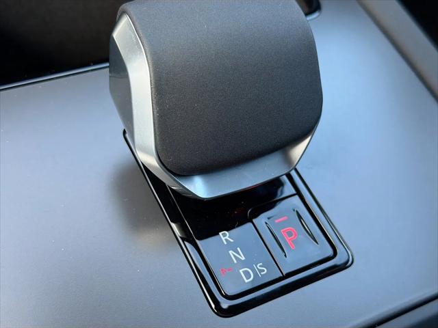 2026 Land Rover Discovery Sport Landmark