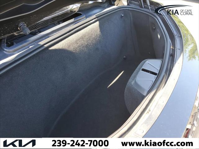 2025 Chevrolet Stingray 2LT RWD