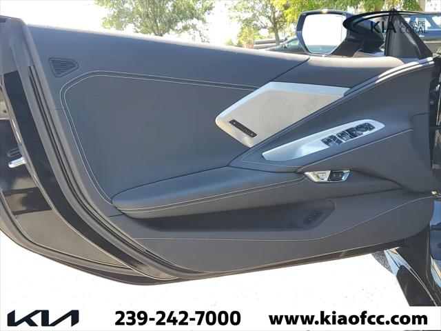 2025 Chevrolet Stingray 2LT RWD