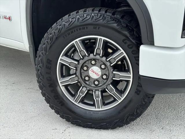 2025 GMC Sierra 1500 4WD Crew Cab Short Box AT4