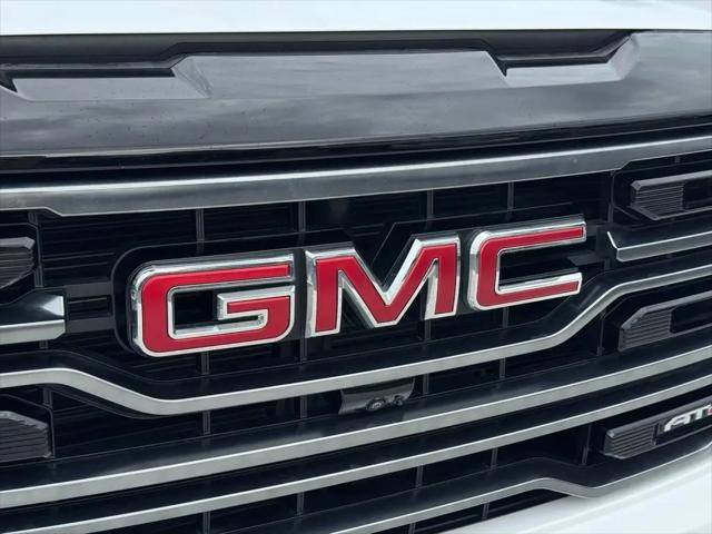 2025 GMC Sierra 1500 4WD Crew Cab Short Box AT4