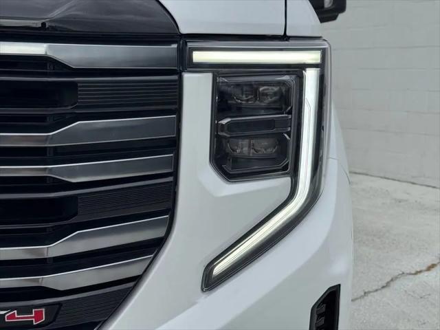 2025 GMC Sierra 1500 4WD Crew Cab Short Box AT4