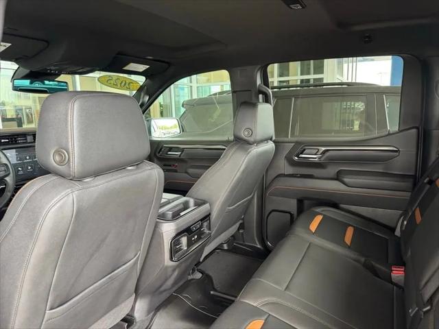 2025 GMC Sierra 1500 4WD Crew Cab Short Box AT4