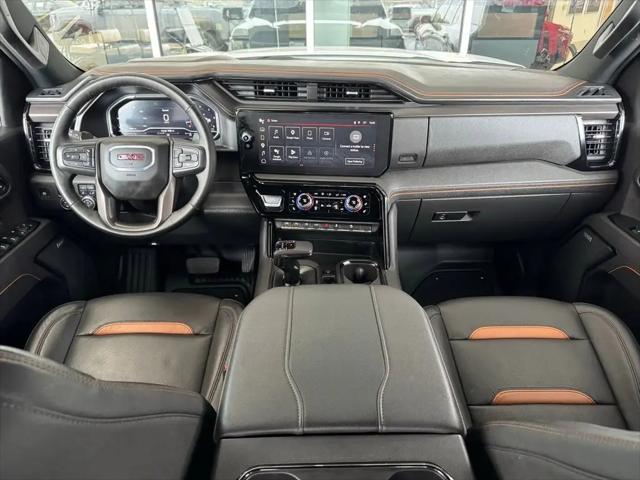 2025 GMC Sierra 1500 4WD Crew Cab Short Box AT4
