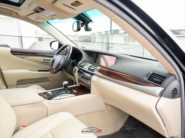2016 Lexus LS 460 L