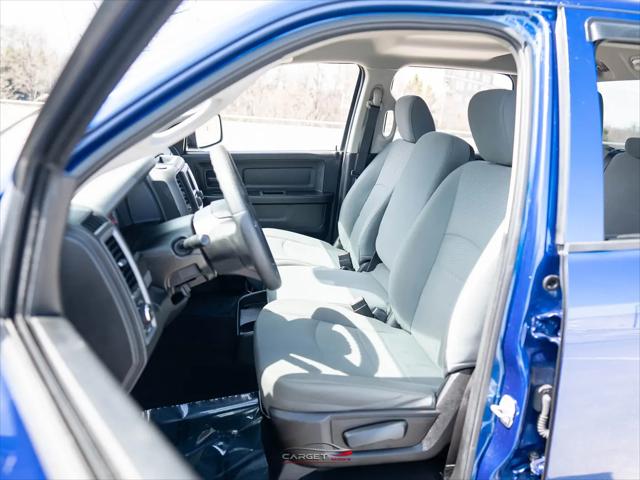 2019 Ram 1500 Classic Tradesman Crew Cab 4x2 5'7" Box