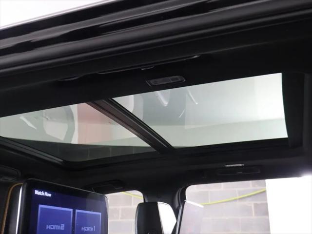 2023 GMC Yukon XL AT4