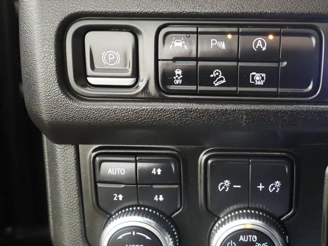 2023 GMC Yukon XL AT4