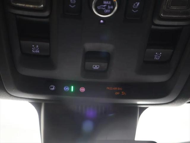 2023 GMC Yukon XL AT4