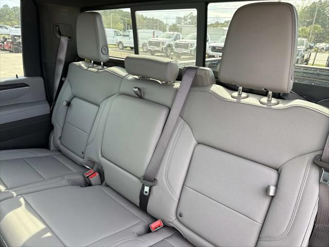 2026 GMC Sierra 2500HD Crew Cab, Standard Bed, SLT, 4WD