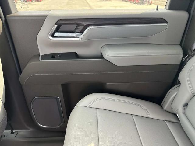 2026 GMC Sierra 2500HD Crew Cab, Standard Bed, SLT, 4WD