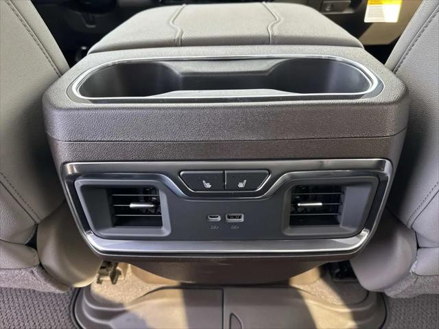 2026 GMC Sierra 2500HD Crew Cab, Standard Bed, SLT, 4WD