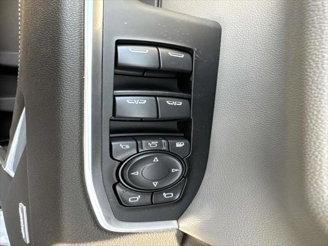 2026 GMC Sierra 2500HD Crew Cab, Standard Bed, SLT, 4WD