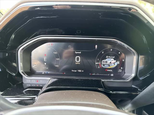 2026 GMC Sierra 2500HD Crew Cab, Standard Bed, SLT, 4WD