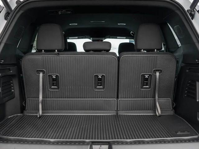 2026 GMC Acadia Elevation AWD